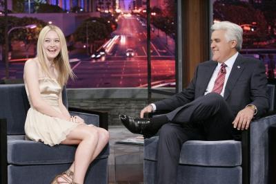 dakotafanningdaily-thetonightshowwithjayleno-04.jpg