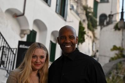 dakotafanningdaily-theequalizer3photocallinatrani-024.jpg