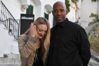 dakotafanningdaily-theequalizer3photocallinatrani-032.jpg