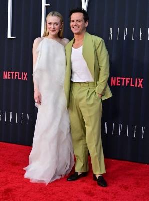 dakotafanningdaily-ripleylapremiere-0079.jpg