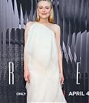 dakotafanningdaily-ripleylapremiere-0122.jpg