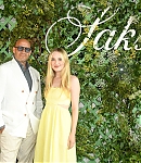 dakotafanningdaily-saksummerdinner-017.jpg