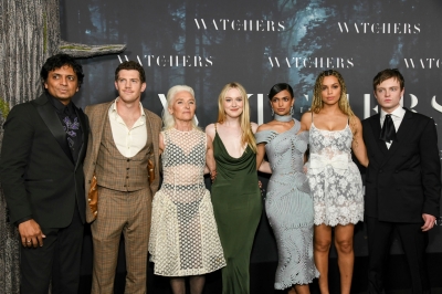 dakotafanningdaily-thewatchersnypremiere-0027.jpg