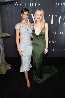dakotafanningdaily-thewatchersnypremiere-0067.jpg