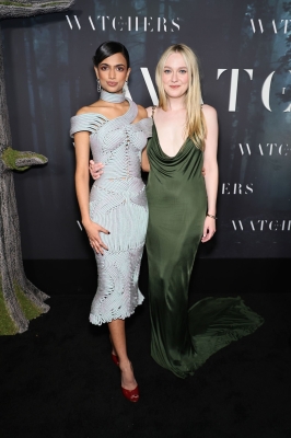 dakotafanningdaily-thewatchersnypremiere-0091.jpg
