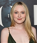 dakotafanningdaily-thewatchersnypremiere-0126.jpg