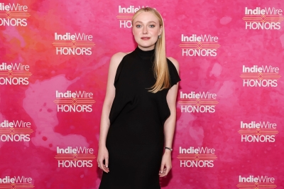 dakotafanningdaily-indiewirehonorsinla-017.jpg