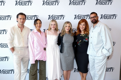 dakotafanningdaily-varietytvfest-008.jpg