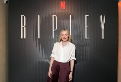 dakotafanningdaily-ripleylatastemakerevent-05.jpg