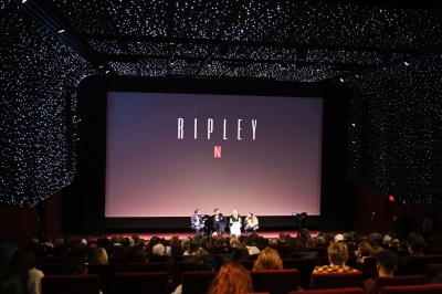 dakotafanningdaily-sagaftrapresentsripley-001.jpg