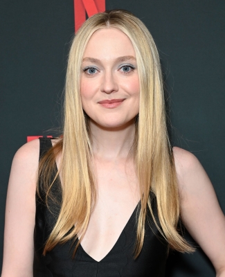 dakotafanningdaily-atasofficialripleycreening-0130.jpg