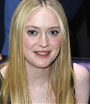 dakotafanningdaily-atasofficialripleycreening-0088.jpg