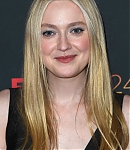 dakotafanningdaily-atasofficialripleycreening-0116.jpg