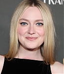 dakotafanningdaily-76themmysperformernomineecelebration-015.jpg