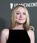 dakotafanningdaily-76themmysperformernomineecelebration-018.jpg