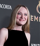 dakotafanningdaily-76themmysperformernomineecelebration-021.jpg