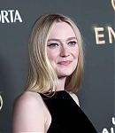 dakotafanningdaily-76themmysperformernomineecelebration-029.jpg