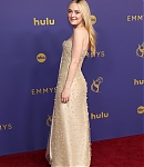 dakotafanningdaily-76themmyawards-008.jpg