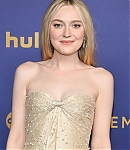 dakotafanningdaily-76themmyawards-037.jpg