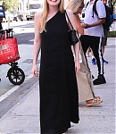 dakotafanningdaily-outinnewyork-009.jpg