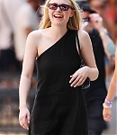 dakotafanningdaily-outinnewyork-030.jpg