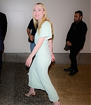 dakotafanningdaily-arrivingatthetodayshow-008.jpg