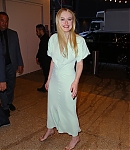 dakotafanningdaily-arrivingatthetodayshow-069.jpg