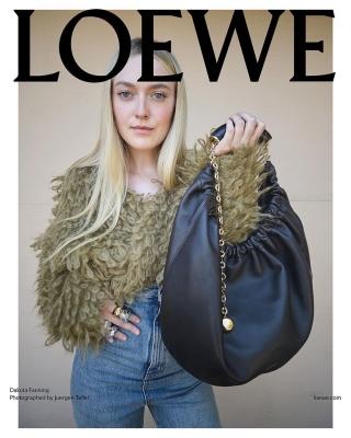 dakotafanningdaily-loewe-001.jpg