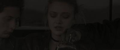 dakotafanningdaily-vienaandthefantomes-02205.jpg