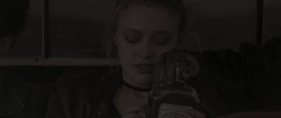 dakotafanningdaily-vienaandthefantomes-02206.jpg