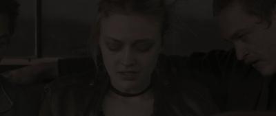 dakotafanningdaily-vienaandthefantomes-02209.jpg