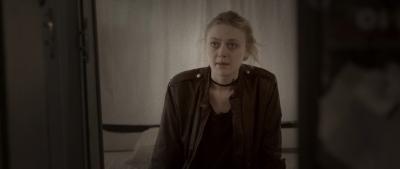 dakotafanningdaily-vienaandthefantomes-02379.jpg
