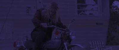 dakotafanningdaily-vienaandthefantomes-02586.jpg