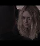 dakotafanningdaily-vienaandthefantomes-trailerscreencaptures-0050.jpg