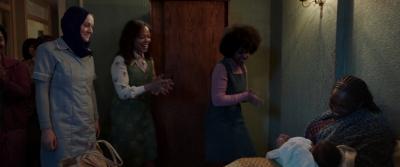 dakotafanningdaily-sweetnessinthebelly-01027.jpg