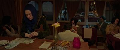dakotafanningdaily-sweetnessinthebelly-02079.jpg