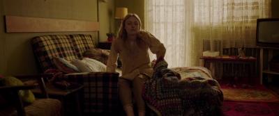 dakotafanningdaily-sweetnessinthebelly-02217.jpg