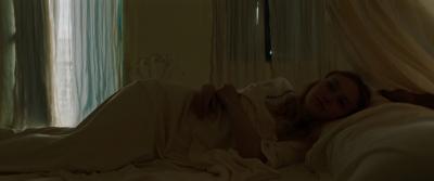 dakotafanningdaily-sweetnessinthebelly-02376.jpg