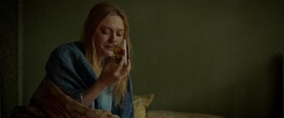 dakotafanningdaily-sweetnessinthebelly-03078.jpg