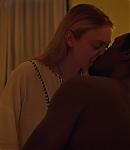 dakotafanningdaily-sweetnessinthebelly-02273.jpg