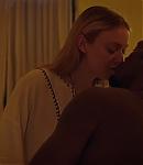 dakotafanningdaily-sweetnessinthebelly-02274.jpg