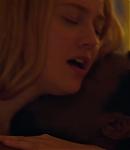 dakotafanningdaily-sweetnessinthebelly-02323.jpg