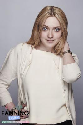 dakotafanningdaily-christopherbeyer-5.jpg