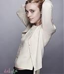 dakotafanningdaily-christopherbeyer-3.jpg