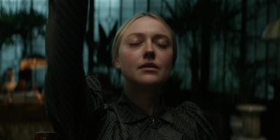 dakotafanningdaily-labyrinth-00111.jpg