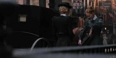 dakotafanningdaily-labyrinth-01073.jpg