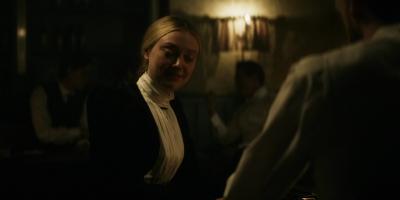 dakotafanningdaily-labyrinth-01173.jpg