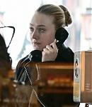 dakotafanningdaily-onsetinvenice-0042.jpg
